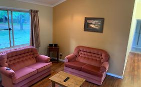 Blue Sapphire Motor Inn